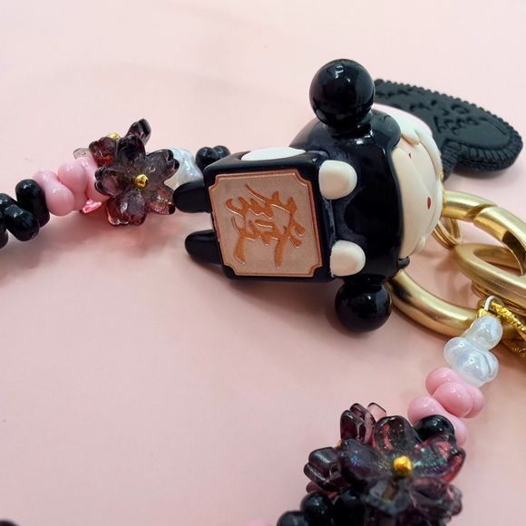 Handmade Skull Panda Mahjong authentic PopBean heart shape black pink keychain - Picture 5 of 7